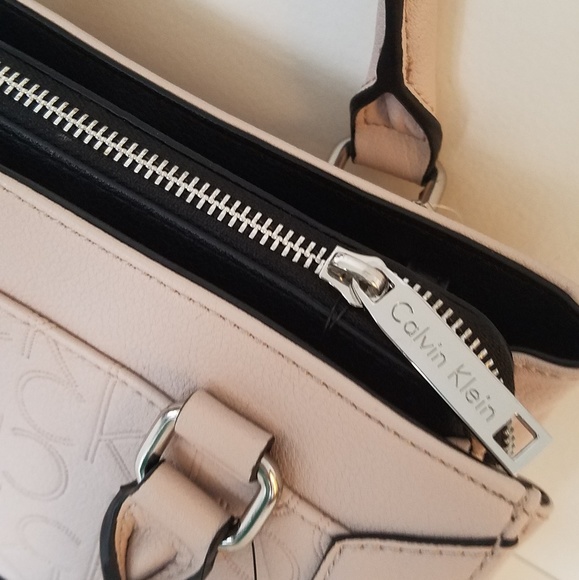 Calving Klein Sadie studio center zip Teaberry - Picture 7 of 8